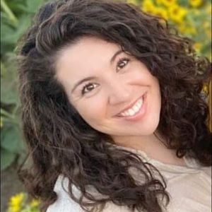 Meet your Posher, Adriana